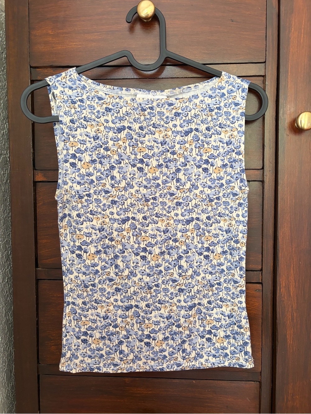 Like new Reformation floral knit sleeveless tank size XS